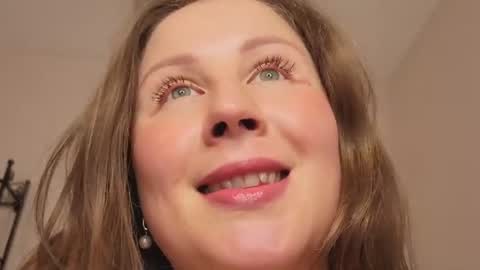 Helen online show from July 2026 04:19:01 AM