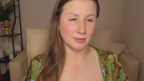 Helen online show from August 2026 02:48:02 AM