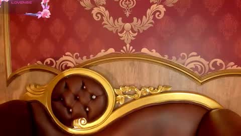 Snapshot of helenstanfordd chatting on November 2025 01:57:01 PM Helen or Hells online show from November 2025 01:57:01 PM