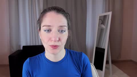 Snapshot of helentasty_ chatting on October 2025 02:31:01 AM Helen online show from October 2025 02:31:01 AM