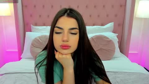 Helen online show from October 2025 12:25:01 PM