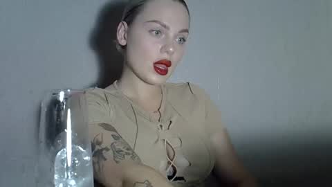 Snapshot of helga_now chatting on October 2025 08:07:02 PM helga_now online show from October 2025 08:07:02 PM