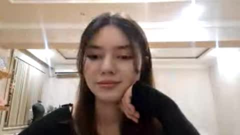 Alice online show from November 2025 03:12:01 PM