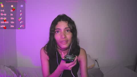Helia Transfem and Amy online show from January 2025 01:53:02 AM