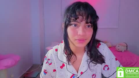 Helia Transfem and Amy online show from March 2026 08:26:33 AM