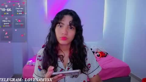Helia Transfem and Amy online show from May 2026 01:27:01 PM