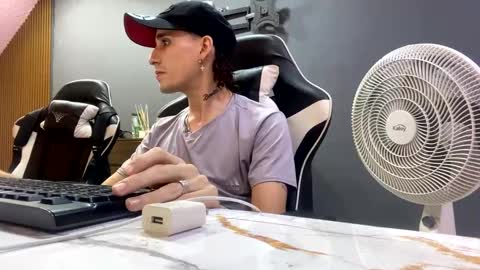 Eros online show from January 2025 12:22:01 AM