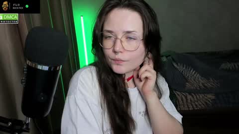 Red online show from December 2024 06:39:02 PM