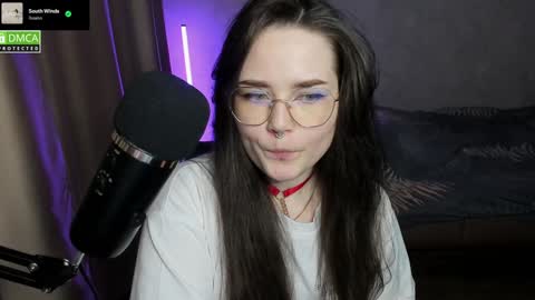 Red online show from December 2024 11:03:01 PM