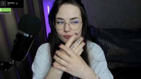 Red online show from December 2024 04:32:02 PM