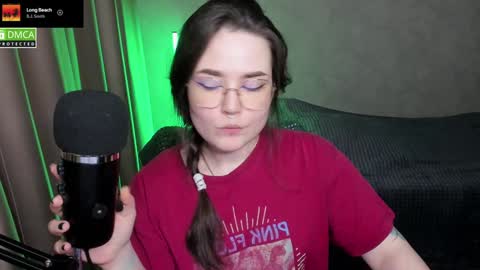 Red online show from January 2025 06:07:01 PM