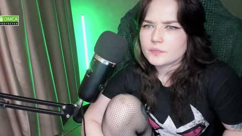 Red online show from March 2026 07:50:01 PM