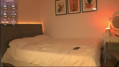 Snapshot of hell_lo chatting on February 2026 12:53:01 AM Lorette Lory online show from February 2026 12:53:01 AM