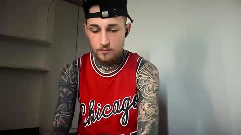 Snapshot of hellacozy chatting on March 2026 04:14:01 AM hellacozy online show from March 2026 04:14:01 AM