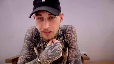 Snapshot of hellacozy chatting on March 2026 02:04:02 AM hellacozy online show from March 2026 02:04:02 AM