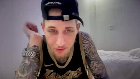 Snapshot of hellacozy chatting on March 2026 08:19:01 AM hellacozy online show from March 2026 08:19:01 AM