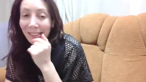 HellaryTourent online show from February 2026 05:50:01 PM