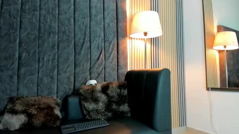 hellen_rice online show from September 2025 04:35:01 AM