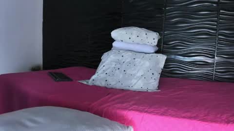 hellen     online show from May 2026 07:08:01 PM