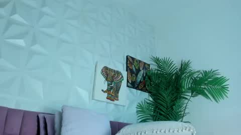 hellen     online show from June 2026 07:14:02 PM