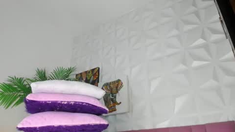 hellen     online show from June 2026 07:34:02 PM