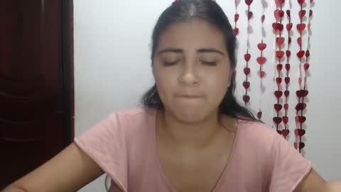 Snapshot of hellennmoon chatting on February 2025 04:21:01 PM Hellen online show from February 2025 04:21:01 PM