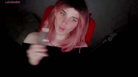 Snapshot of hellenspellman chatting on November 2025 04:09:02 PM Helen Spellman online show from November 2025 04:09:02 PM