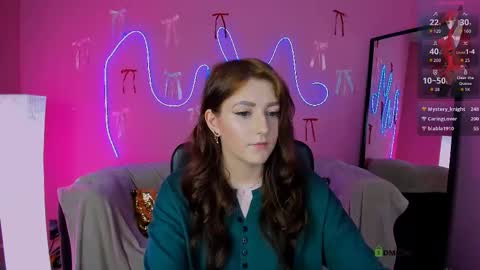 Helli online show from March 2026 08:15:01 PM