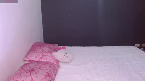 hellokitty_valery1 online show from September 2025 01:18:02 AM