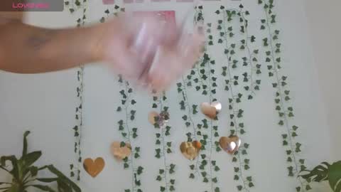 Snapshot of hellokitty_valery1 chatting on April 2026 12:25:02 AM hellokitty_valery1 online show from April 2026 12:25:02 AM