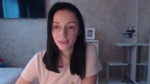 Snapshot of hellokittykaty chatting on February 2025 06:26:02 AM Victory online show from February 2025 06:26:02 AM