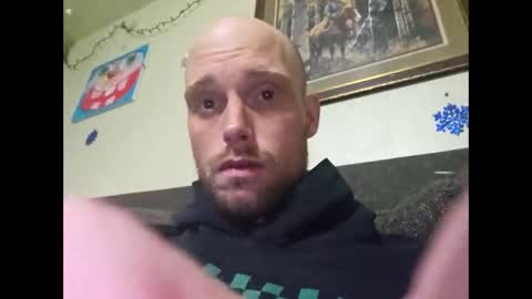 Snapshot of helloladysandgents chatting on December 2025 06:06:01 AM helloladysandgents online show from December 2025 06:06:01 AM