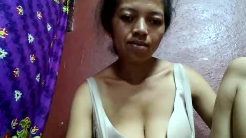 henitsaldy online show from May 2026 07:08:02 PM