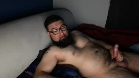 hennndog1 online show from October 2025 05:43:02 AM