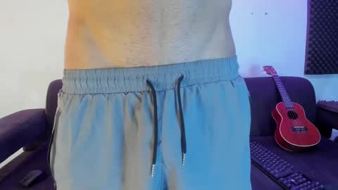 Snapshot of henrik_senn chatting on December 2024 12:59:02 PM henrik_senn online show from December 2024 12:59:02 PM