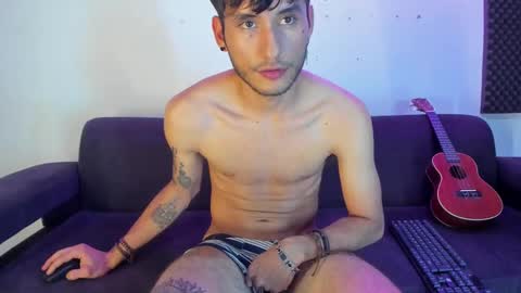 Snapshot of henrik_senn chatting on December 2024 08:39:01 PM henrik_senn online show from December 2024 08:39:01 PM