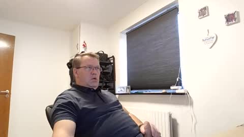 henrikrp1971 online show from December 2024 11:11:02 AM