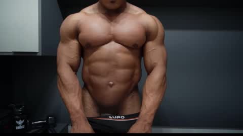 Henri online show from March 2026 10:36:01 PM