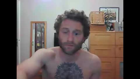 Snapshot of henririxxx chatting on October 2025 04:18:02 AM Highboy online show from October 2025 04:18:02 AM