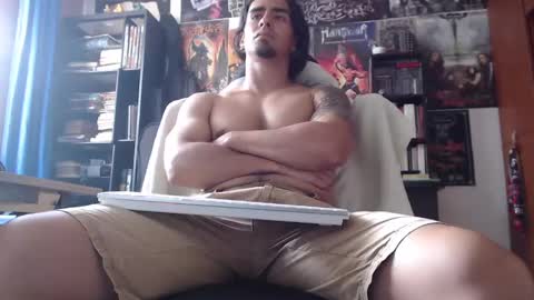 Snapshot of henry_barbarian_ chatting on January 2025 05:41:01 PM Henry Barbarian online show from January 2025 05:41:01 PM