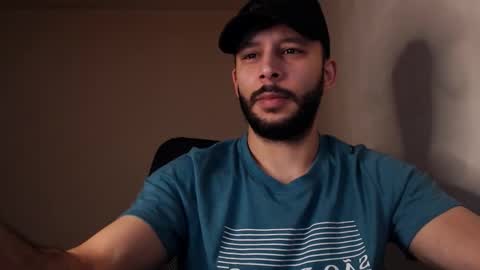 HenryAxe online show from October 2025 11:18:02 AM