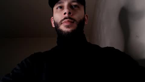 HenryAxe online show from February 2026 10:21:02 AM