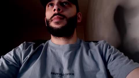 HenryAxe online show from February 2026 12:56:02 PM