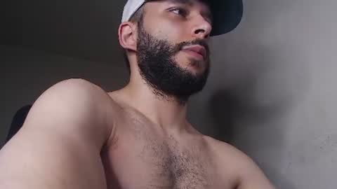 HenryAxe online show from June 2026 04:19:02 PM
