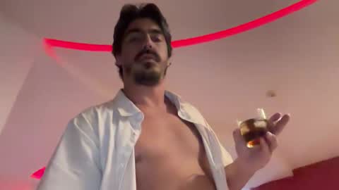 henryrio2 online show from December 2025 05:40:02 PM