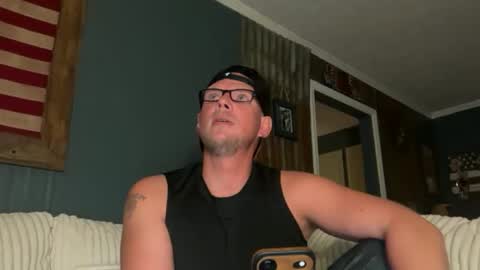 Snapshot of henrythomas24 chatting on April 2026 05:45:02 AM thomas online show from April 2026 05:45:02 AM