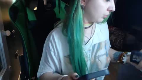 Hentaishiing online show from October 2025 10:08:01 PM