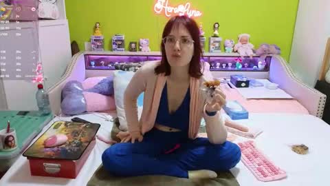 Snapshot of heraluna_ chatting on February 2026 10:28:01 PM HeraLuna online show from February 2026 10:28:01 PM