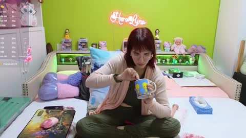 Snapshot of heraluna_ chatting on February 2026 09:44:02 PM HeraLuna online show from February 2026 09:44:02 PM