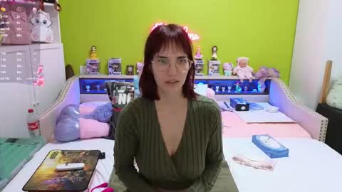 Snapshot of heraluna_ chatting on February 2026 09:37:02 PM HeraLuna online show from February 2026 09:37:02 PM